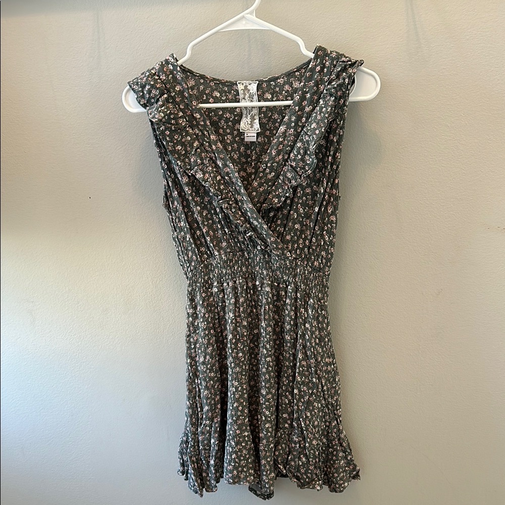 Sadie & Sage Black and White Ruffled Wrap Mini Dress
